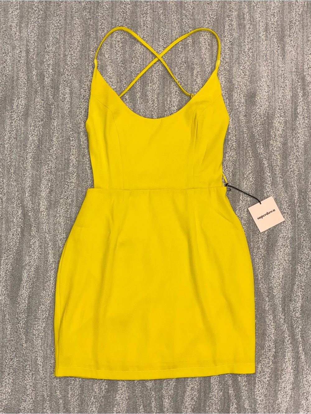 NWT Superdown Sharlene Mini Dress Open Back Yellow Boho Preppy Women’s Size S